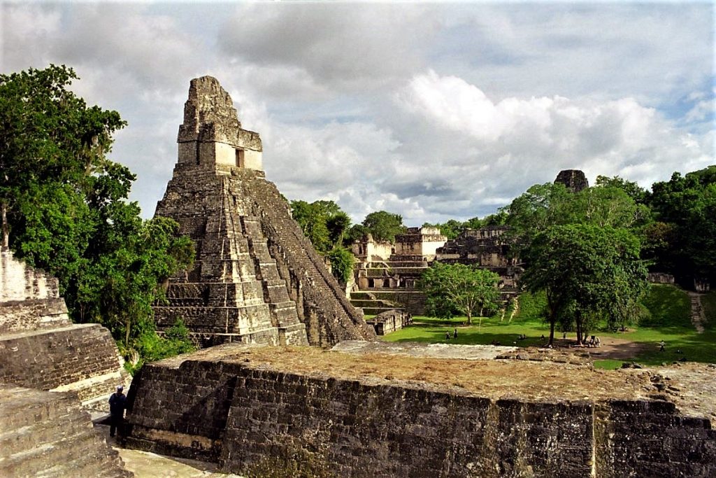 tikal-gran-jaguar-acropolis-norte
